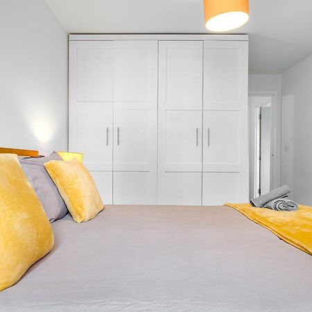 Central Suite Near Mailbox, King Bed, Ping Pong, Netflix, Sleeps 4 Birmingham Exterior photo
